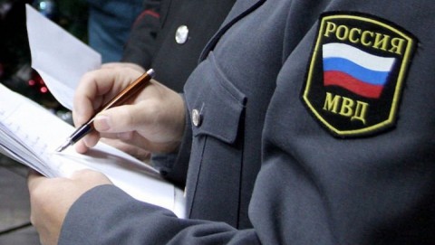 В Болхове полицейские установили подозреваемого в грабеже